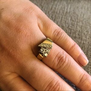 Vintage womens 14k yellow gold cluster ring
